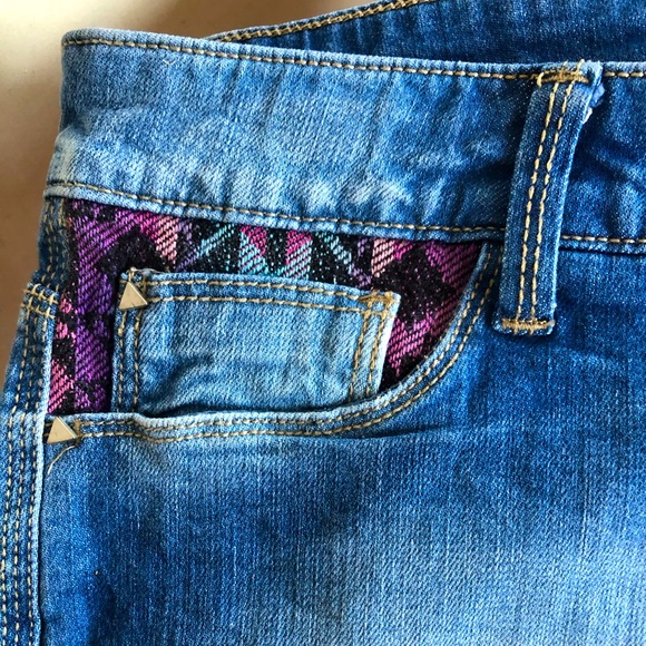 SOUTHWESTERN AZTEC NAVAJO Blanket Denim Shorts NEW - Picture 4 of 12